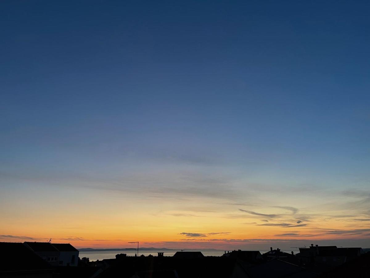 Alba *